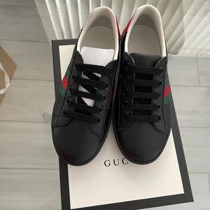 Toddler GUCCI Sneakers Authentic & Brand New!!